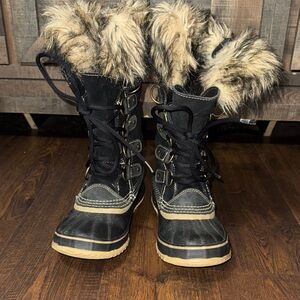 Sorel Black and Tan Faux Fur Winter Boots